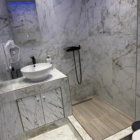 πευκοχωρι Luxury 04 By Antonis דירה *